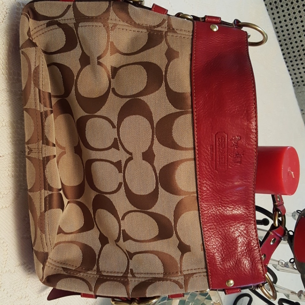 Handbag